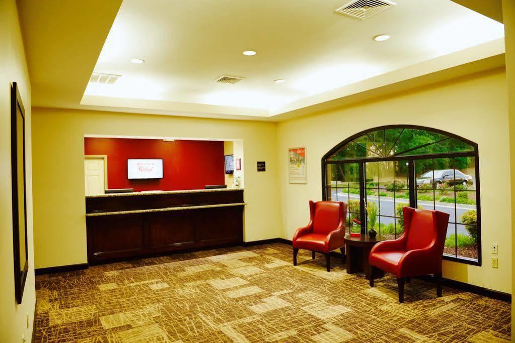 Red Roof Inn & Suites Commerce - Athens Εξωτερικό φωτογραφία